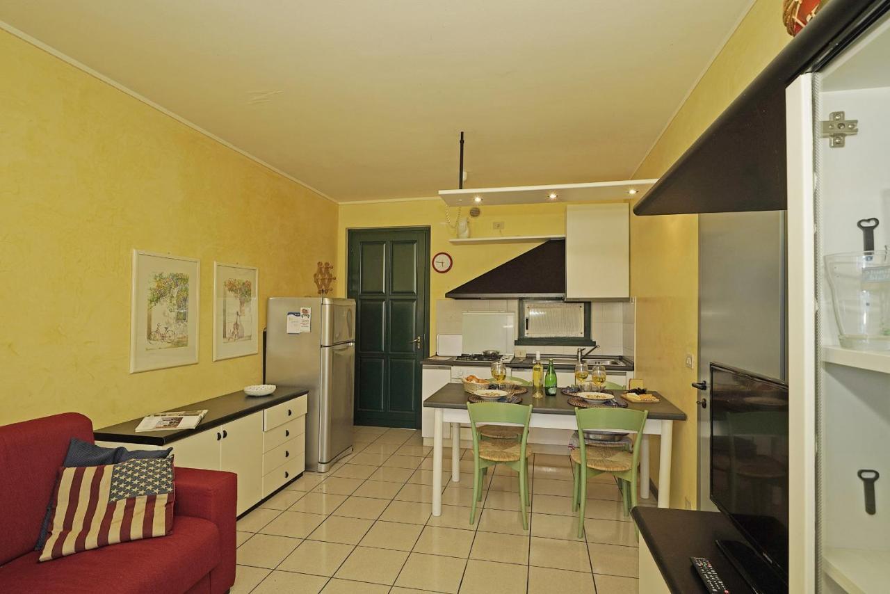 Apartament Il Porticciolo P1-12 By Wonderful Italy Sirmione Zewnętrze zdjęcie