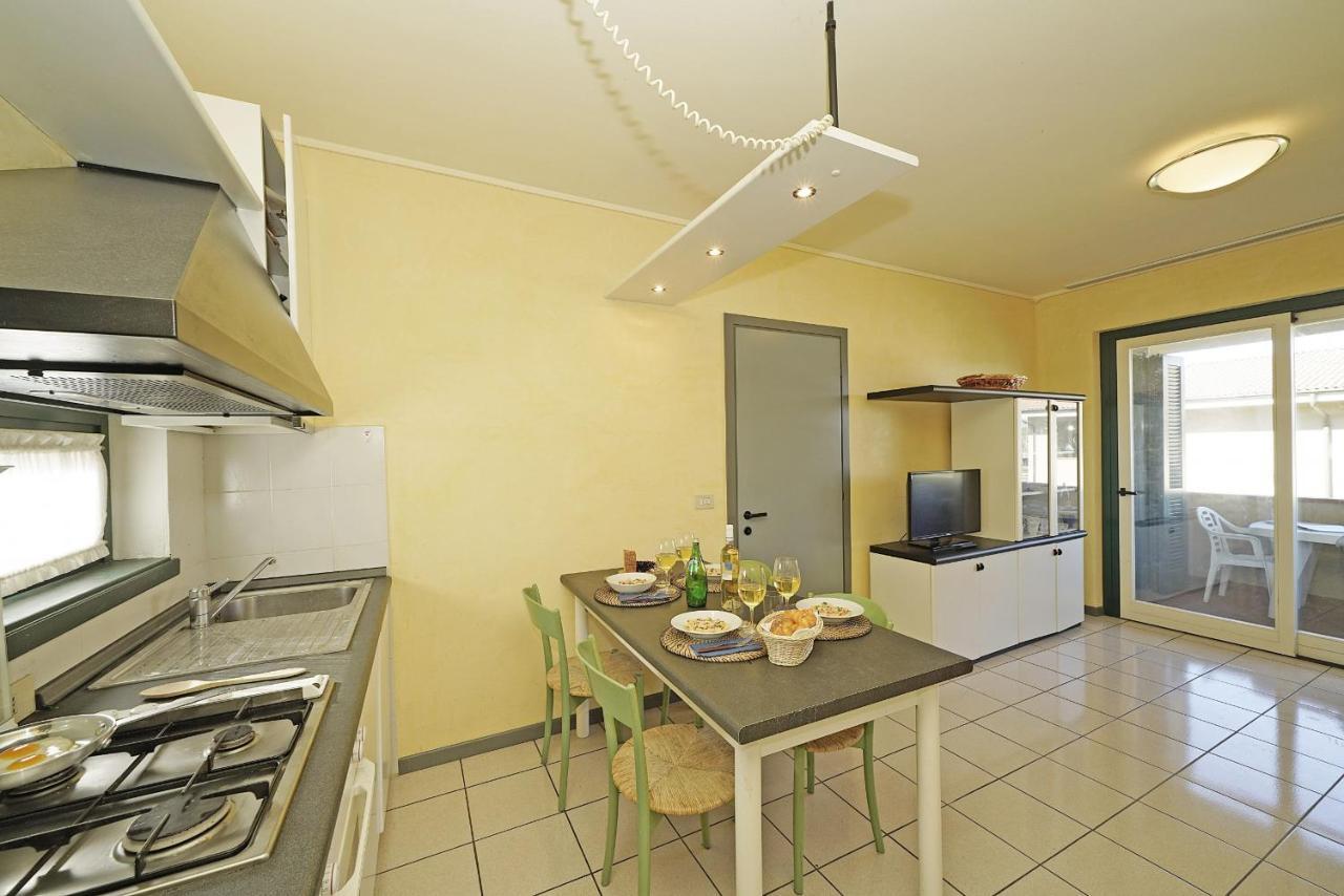 Apartament Il Porticciolo P1-12 By Wonderful Italy Sirmione Zewnętrze zdjęcie