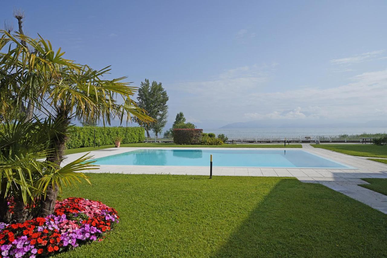 Apartament Il Porticciolo P1-12 By Wonderful Italy Sirmione Zewnętrze zdjęcie